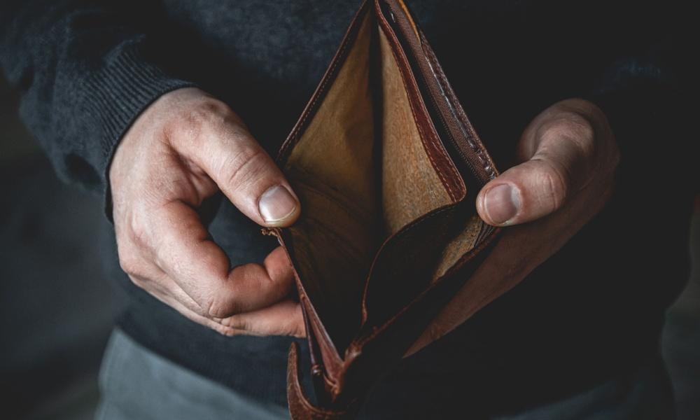 Saving vs investing for better financial planning